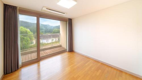 Gapyeong House | Gapyeong Club Fish Villas Pension