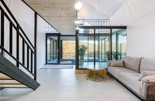 Deokhyeon House | Gapyeong Manwol Aegyeon Pool Glamping
