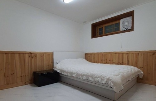Deokhyeon House | Gapyeong Pensionpia