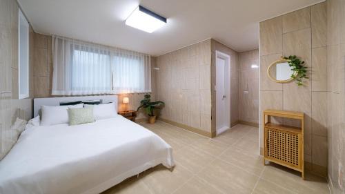 Gapyeong Villa | Gapyeong Refresh Pension Spa, Private House