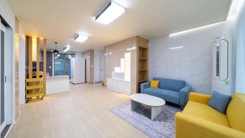 Gapyeong Villa | Gapyeong Refresh Pension Spa, Private House
