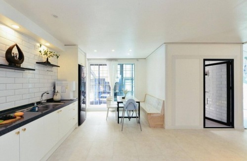 Buk House | Gapyeong Shinbi Kids Pool Villa