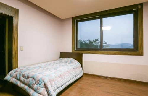 Oeseo House | Gapyeong Starry Pension