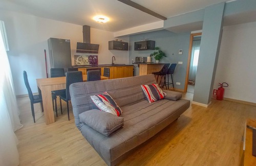 Gijon-Este Apartment | Garaje Wifi Playa Espacioso Recién Reformado