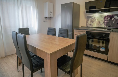 Gijon-Este Apartment | Garaje Wifi Playa Espacioso Recién Reformado