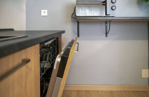 Gijon-Este Apartment | Garaje Wifi Playa Espacioso Recién Reformado