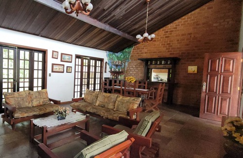 Vila dos Pescadores House | Garatucaia House with pool a few meters from the beach
