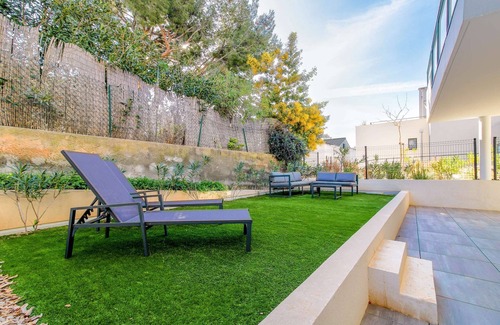 La Faviere Apartment | Garden,beach et pool in La Favière by SELECT’soHOME