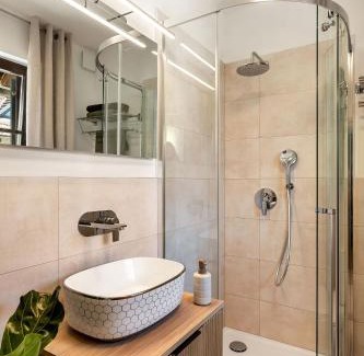 Terme Catez House | Garden House 202 by Sigismundi
