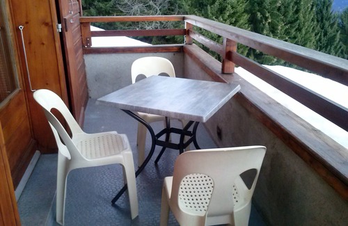 Cordon Ski Chalet | Garden level "Mt Joly", facing the Mt Blanc range, sleeps 1 to 4.