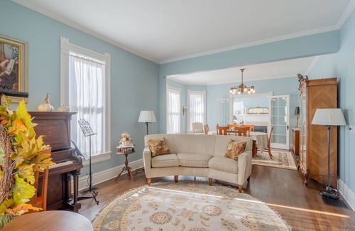 Corvallis Villa | Garden Manor in downtown Corvallis