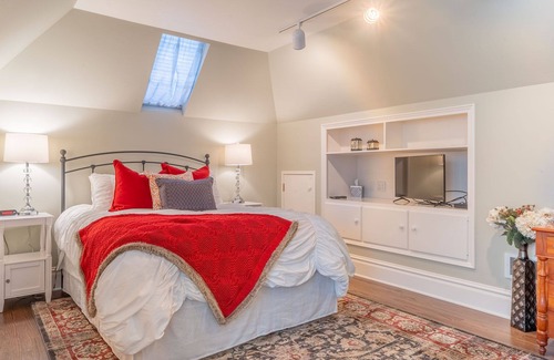 Corvallis Villa | Garden Manor in downtown Corvallis