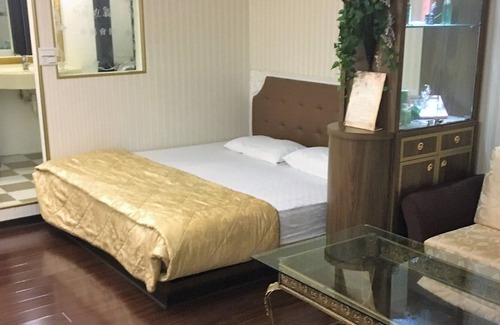 North District Bed & Breakfast | Garden night markrt tainan 8 & half b&b