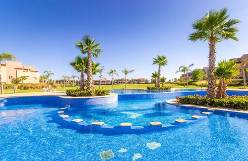Menara Apartment | Garden & pool view - 3 rooms 10min to town center