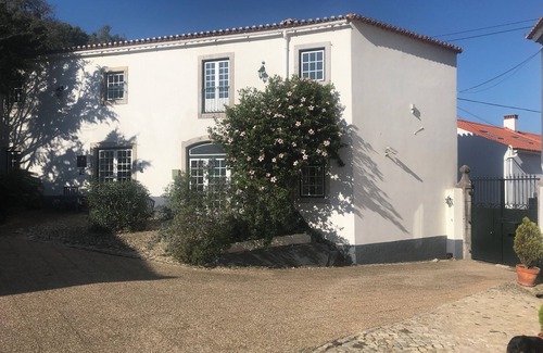 Rio de Mouro Villa | Garden residence in large private property.well situated for seeing the sights