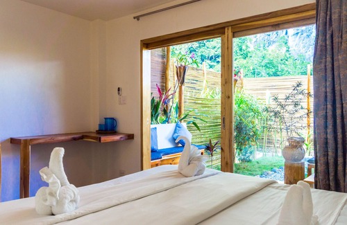 El Nido Hotel | Garden room with mountain view