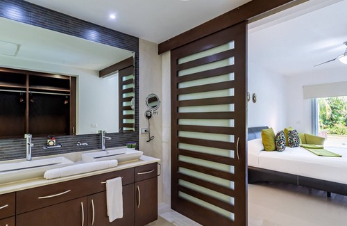 Puerto Juarez Condo | Garden View & Private Pool 2 bedroom 2 bath sleeps 6