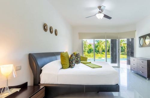 Puerto Juarez Condo | Garden View & Private Pool 2 bedroom 2 bath sleeps 6