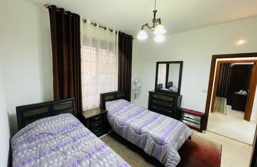 Amman Apartment | Gardens apt GF-family friendly 3 BR free parking