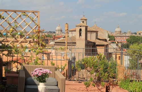Trastevere Apartment | Garibaldi 2