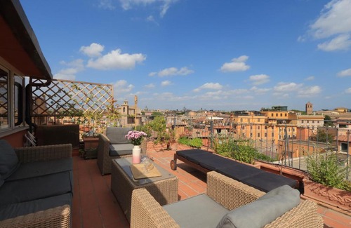 Trastevere Apartment | Garibaldi 2