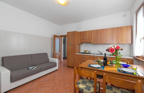 Acquaseria Apartment | Garibaldi Lake view 3
