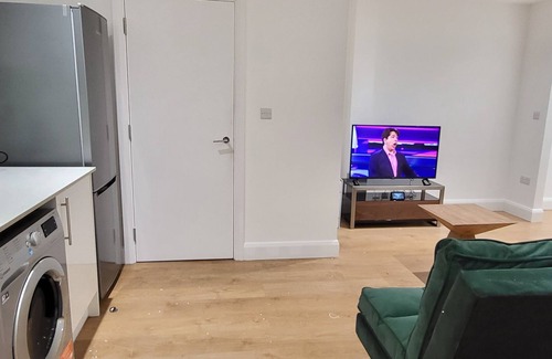 Belvedere Apartment | Garland Stylish Apartment 1 in Greater London