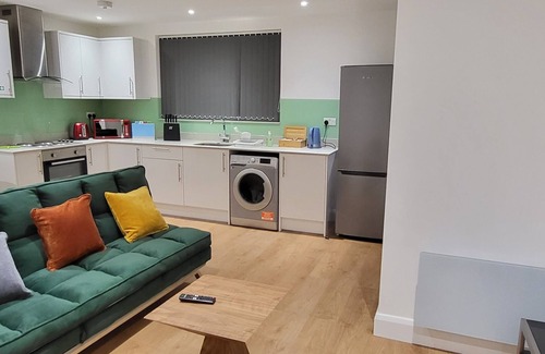 Belvedere Apartment | Garland Stylish Apartment 1 in Greater London