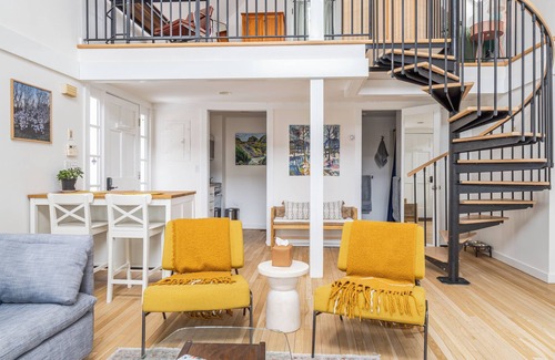 Philipstown House | Garrison Woods Getaway: Guest House w/Screened Porch and Mountain Views