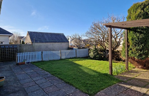 Edern House | GARTH, pet friendly, character holiday cottage in Morfa Nefyn