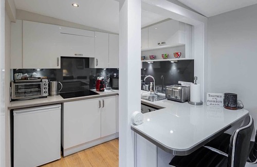 Falkirk Apartment | Garthill Studio