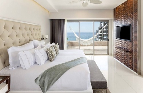 Cabo San Lucas Resort | Garza Blana 5 Diamond Resort, Studio, 1 or 2 Bedrm Suitensubject to availability