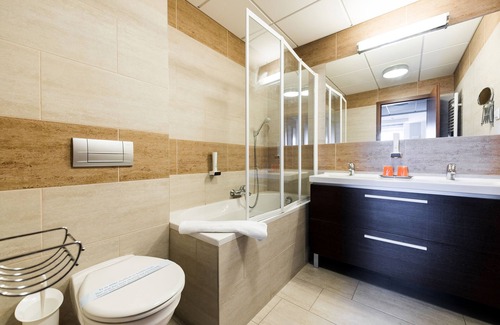 Gyor Hotel | Garzon Pláza