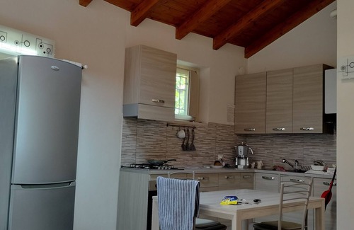 Bonate Sotto Apartment | Gas Gas B&B 5 minutes from Leolandia