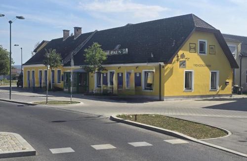 Gotzendorf an der Leitha House | Gasthaus Paus