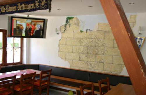 Dettingen an der Erms House | Gasthaus Traube