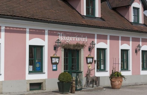 Naarn im Machlande Hotel | Gasthof Jaegerwirt