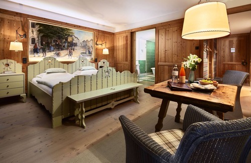 Lech am Arlberg Hotel | Gasthof Post