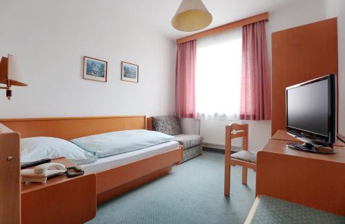 Neuhofen an der Ybbs Hotel | Gasthof Zur Linde