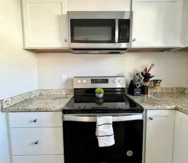 Charlotte Apartment | Gated 2BR Condo I 5 min Uptown