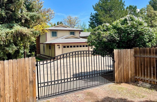 Rockrimmon House | Gated Retreat on incredible wrap around lot Fall Availability Dog Friendly!
