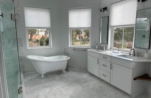 Gainesville House | Gator Grove - Queen Ann White - New Build!