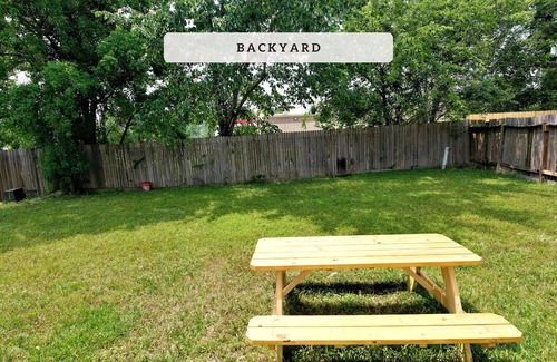 Houston House | Gatton · The Nest ❤️ 5 BDR, up to 16 guest, North of town