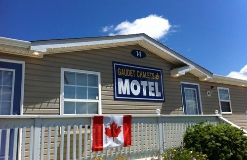 Shediac Hotel | Gaudet Chalets & Motel