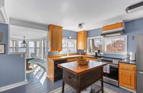 Northport House | GAZEBO BEACH COTTAGE - Town of Northport