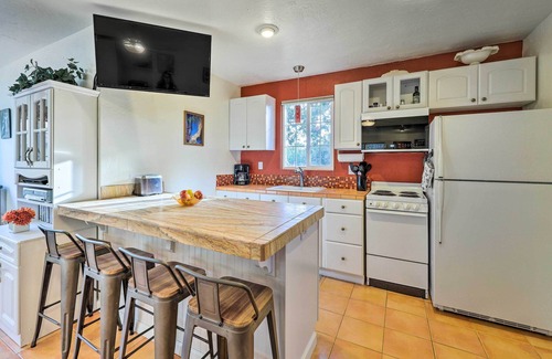 Payson Apartment | Gazebo & Fire Pit: Pet-Friendly Payson Home!