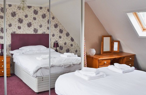 Saint John's Town of Dalry Cottage | 2 bedroom accommodation in Balmaclellan near Castle Douglas