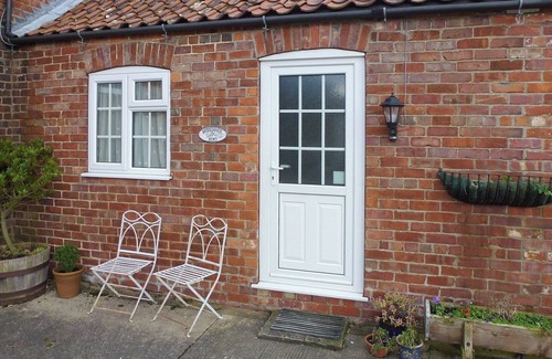 Malton Cottage | 1 bedroom accommodation in near Thornton-le-Dale and Pickering