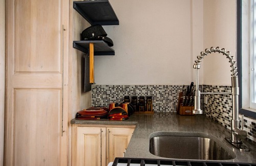 Argyle Apartment | One of the best locations on the island!!
