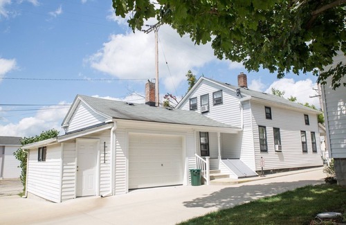 Chardon House | Geauga Maple Cottage